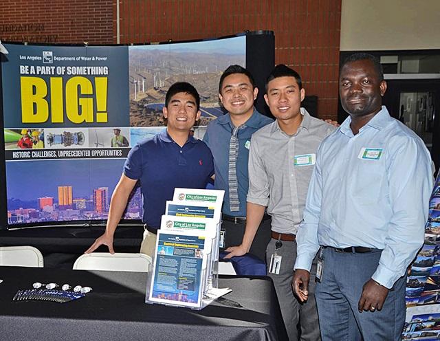 Engineer Recruitment Engineers at an on-campus recruitment
